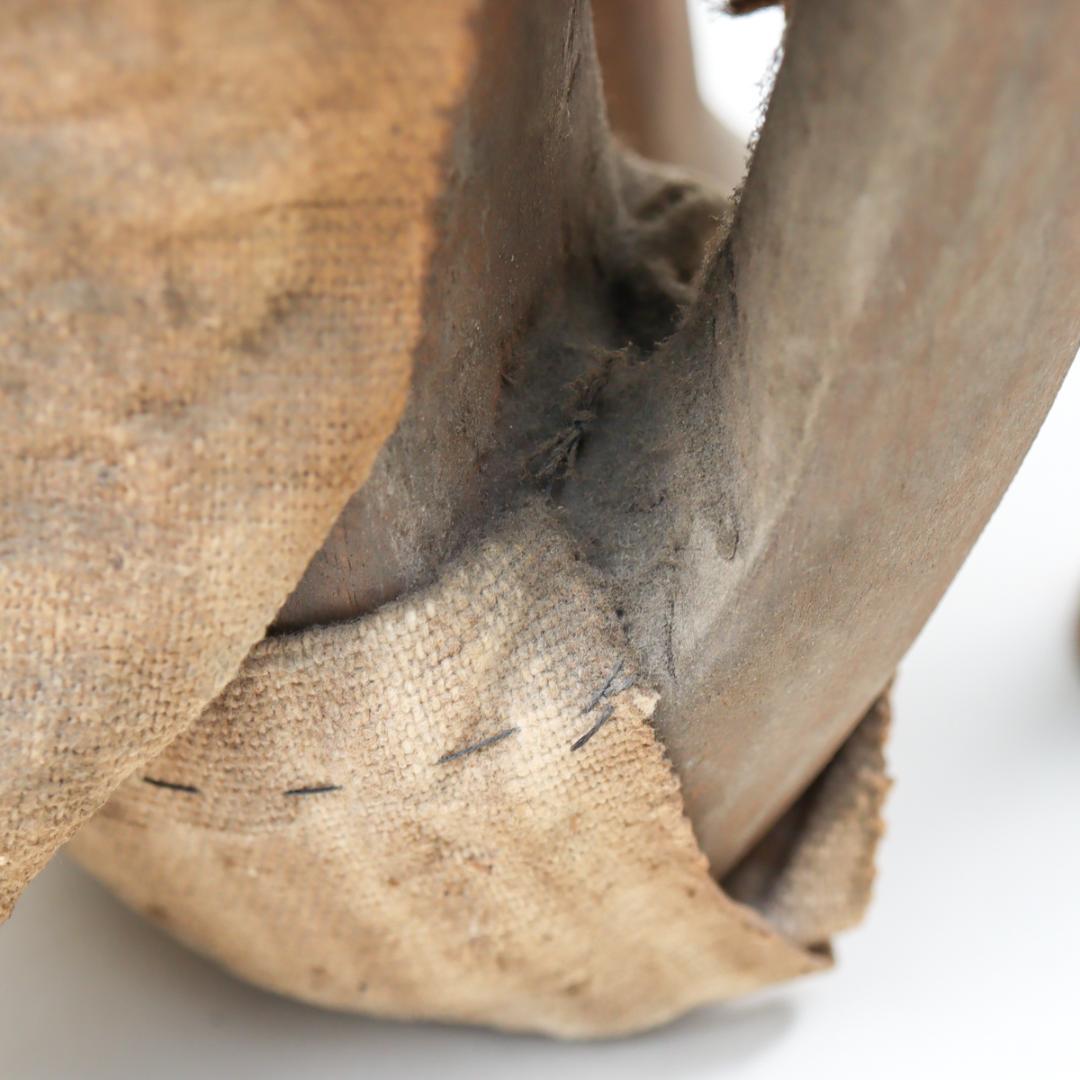 ブルキナファソ ロビ族 バテバ 木製 置物