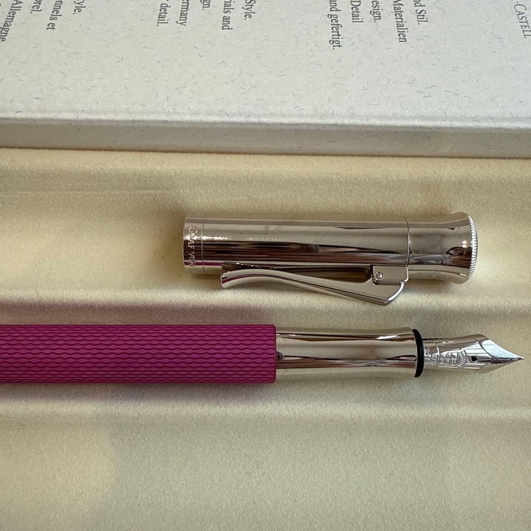 ファーバーカステル 万年筆 エレクトリックピンク　EF