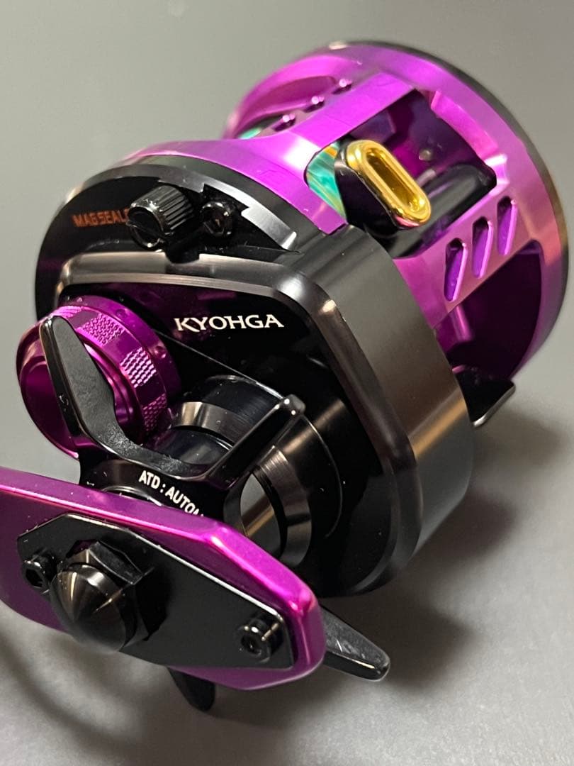 DAIWA鏡牙100SH 太刀魚ジギング用リール（右巻き）