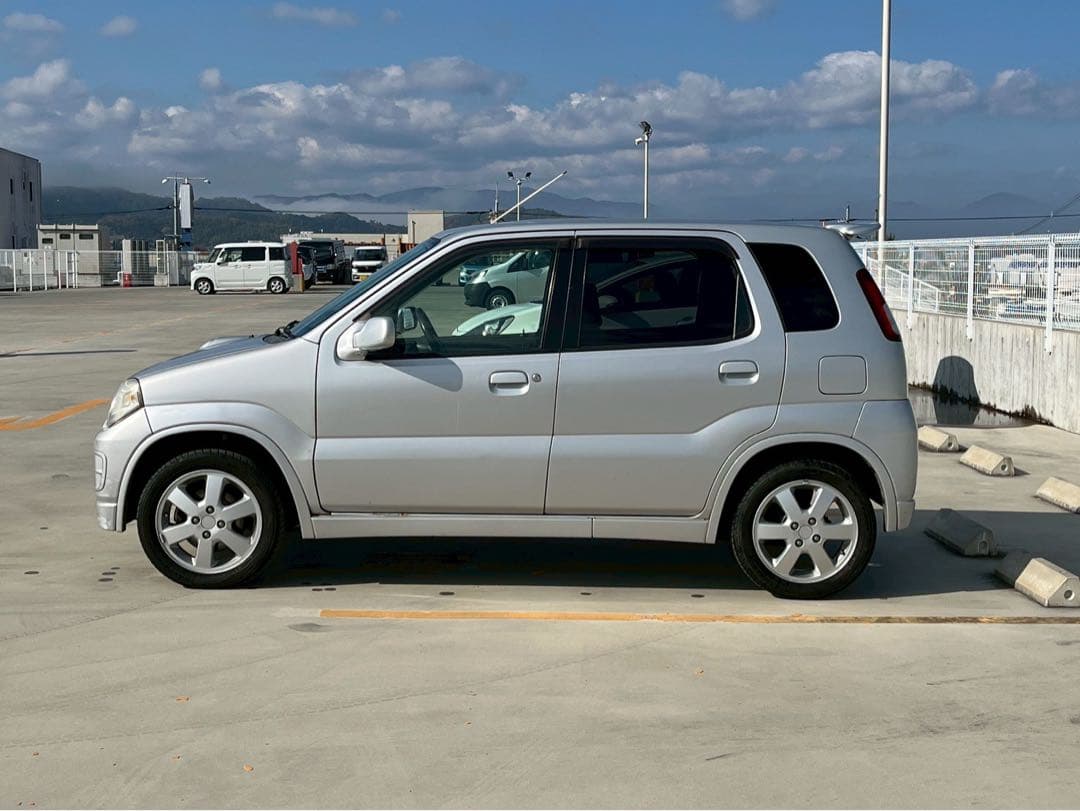 ⭐️早い者勝ち⭐️★車検8年4月まで★5速MT★4WD★ターボ★keiスポーツ★