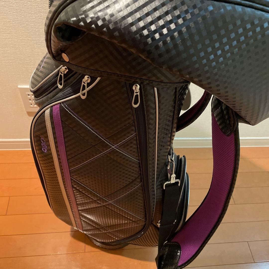 XXIO ブラック レディースキャディバッグ カーボン調