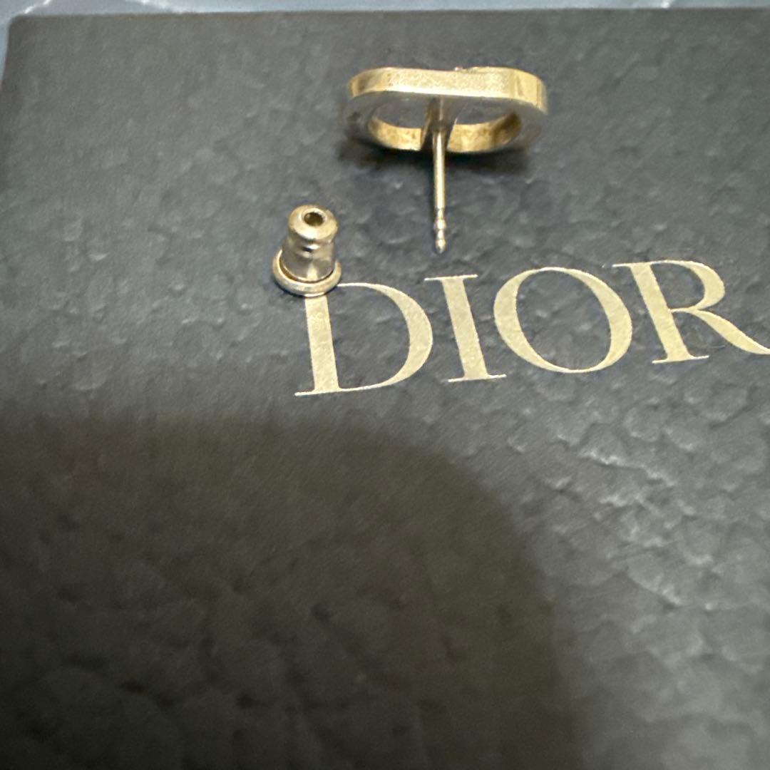 Dior シルバークリスタルピアス