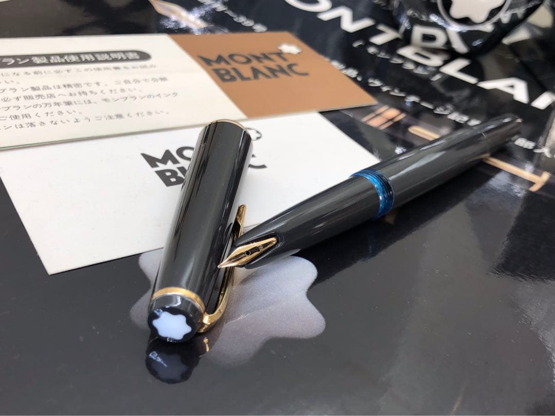 モンブラン　★非常に稀少なグレーカラー軸★No32本国に無い極少な輸出専用カラー