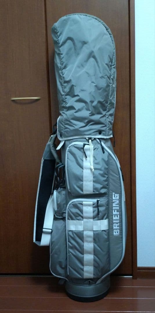 7/7 24時まで値下げ！BRIEFING グレー キャディバッグ