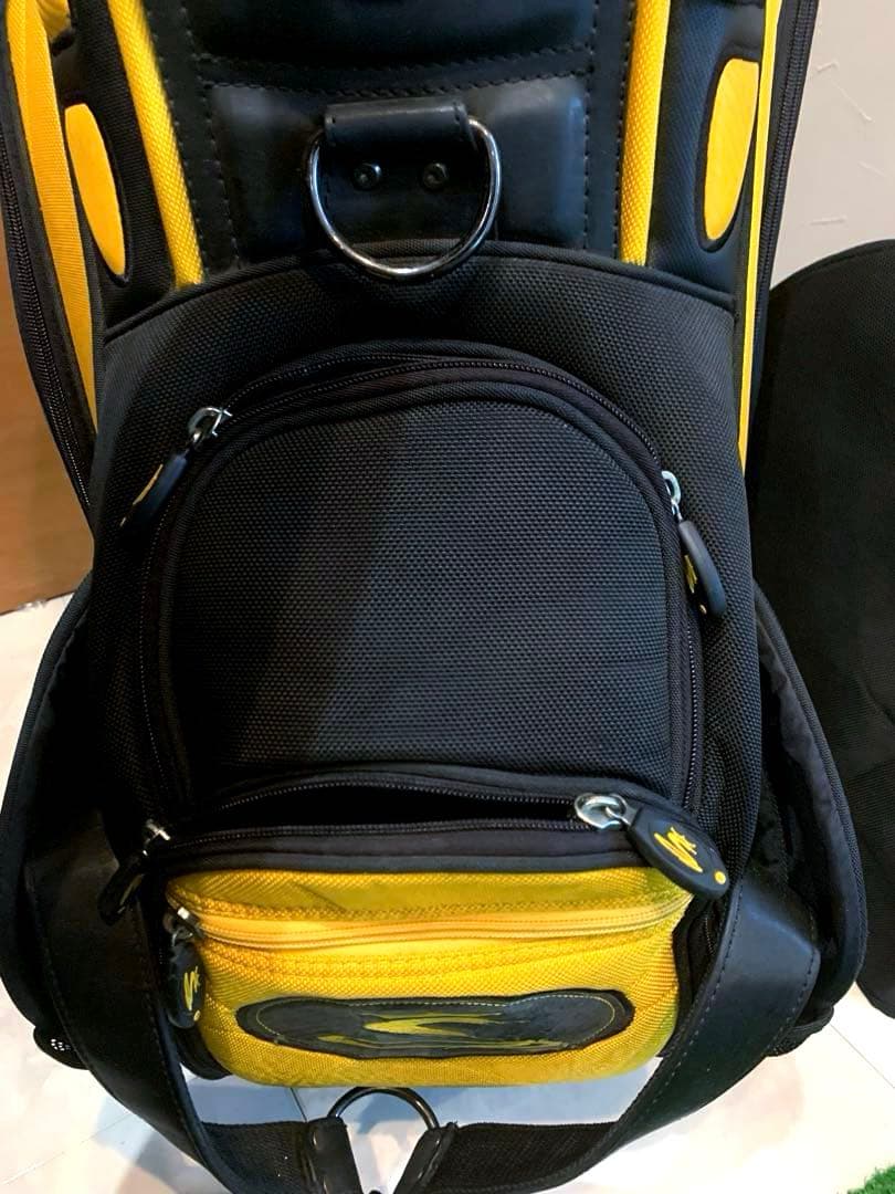 コブラ　COBRA キャディバッグ　３点式　ツアースタッフ