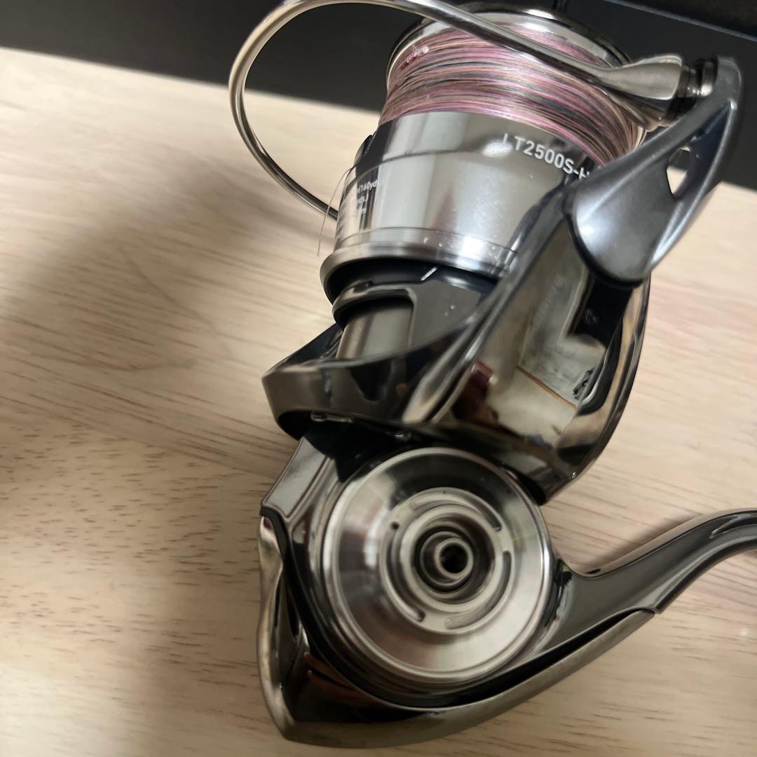 ダイワ 22イグジスト LT2500S-H 説明文をお読み下さい