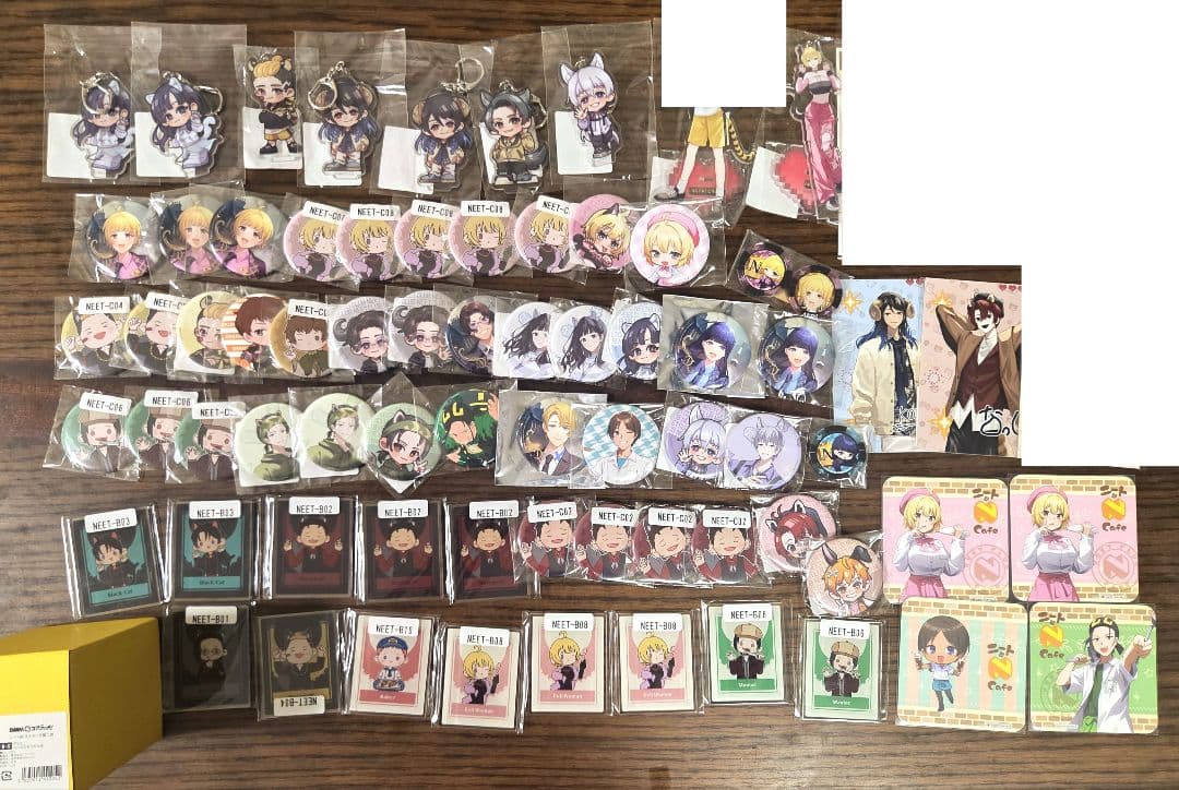 ニート部グッズ DMM RED コラボカフェ ウェブポン