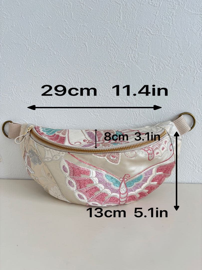 再販　袋帯　帯リメイクバッグ　ボディバッグ　蝶々　プラチナ