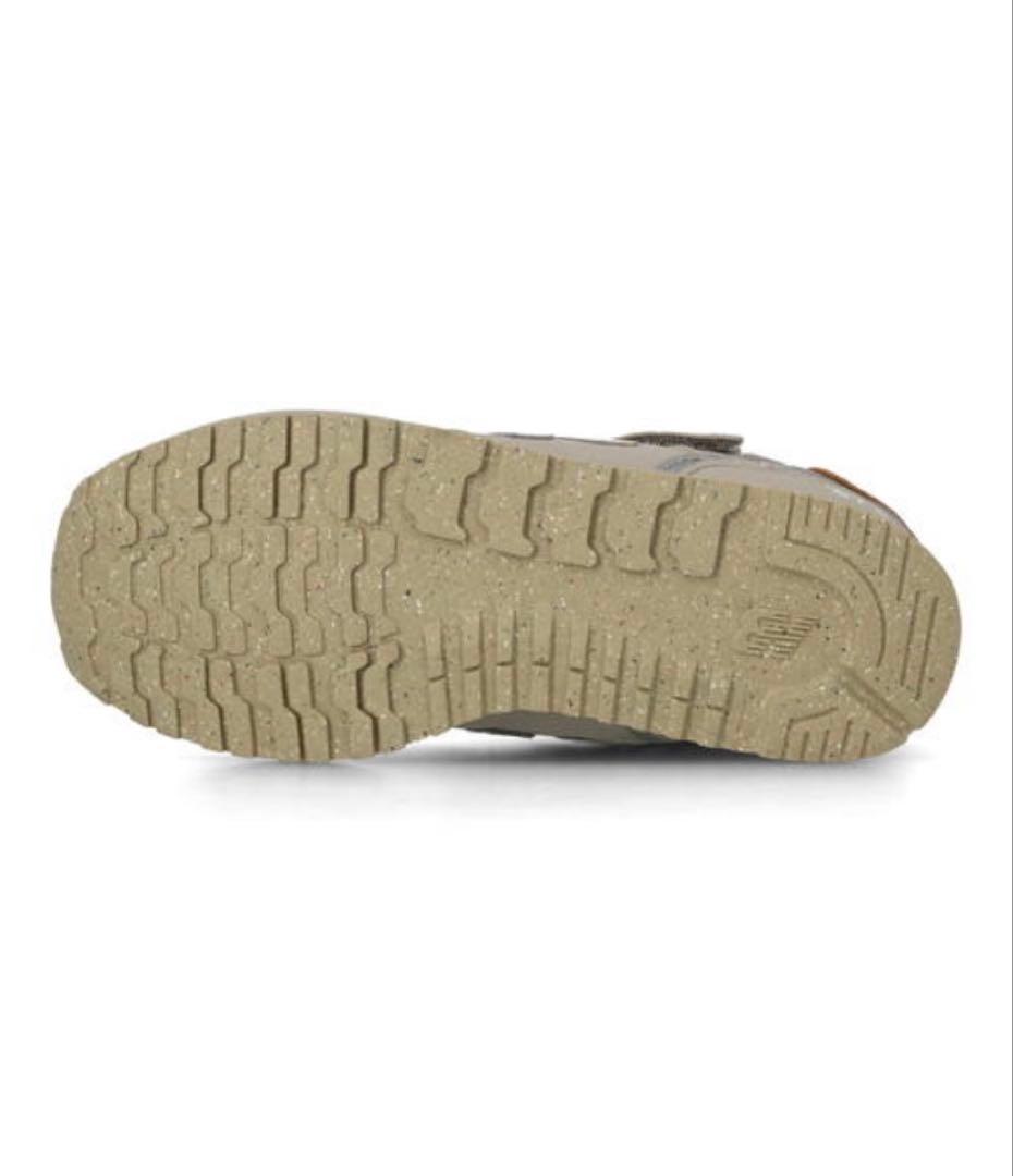 ☆新品未使用☆ ニューバランス YV373 ブラウン、ピンク/パープル2足まとめ