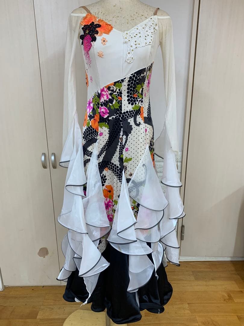 社交ダンス用フリルドレス