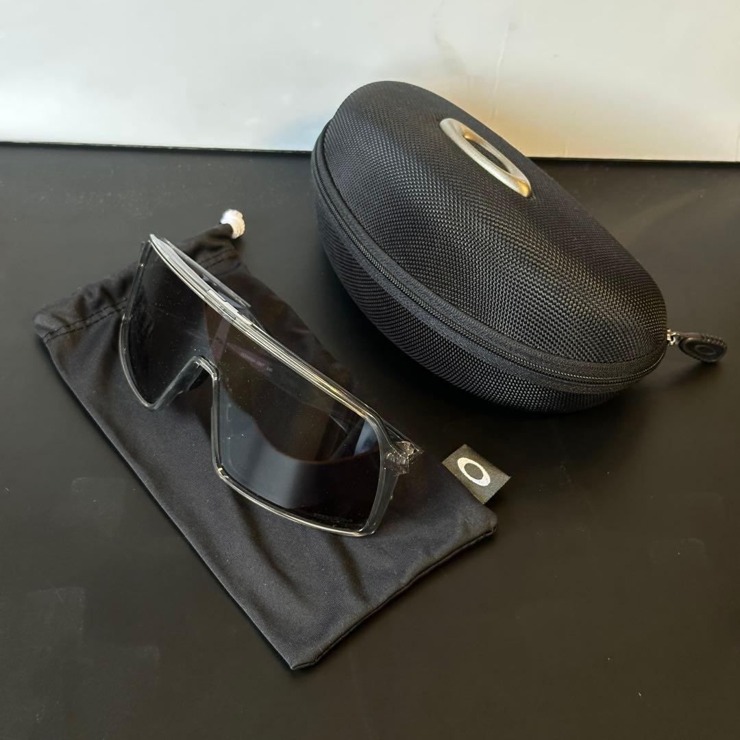 Oakley Sutro サングラス PRIZM GREY INK 37