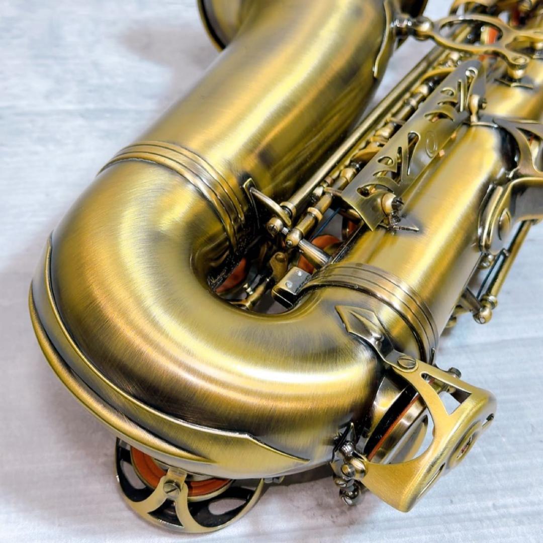 ほぼ未使用! ケルントナー　ブロンズ アルトサックス ハードケース 管楽器