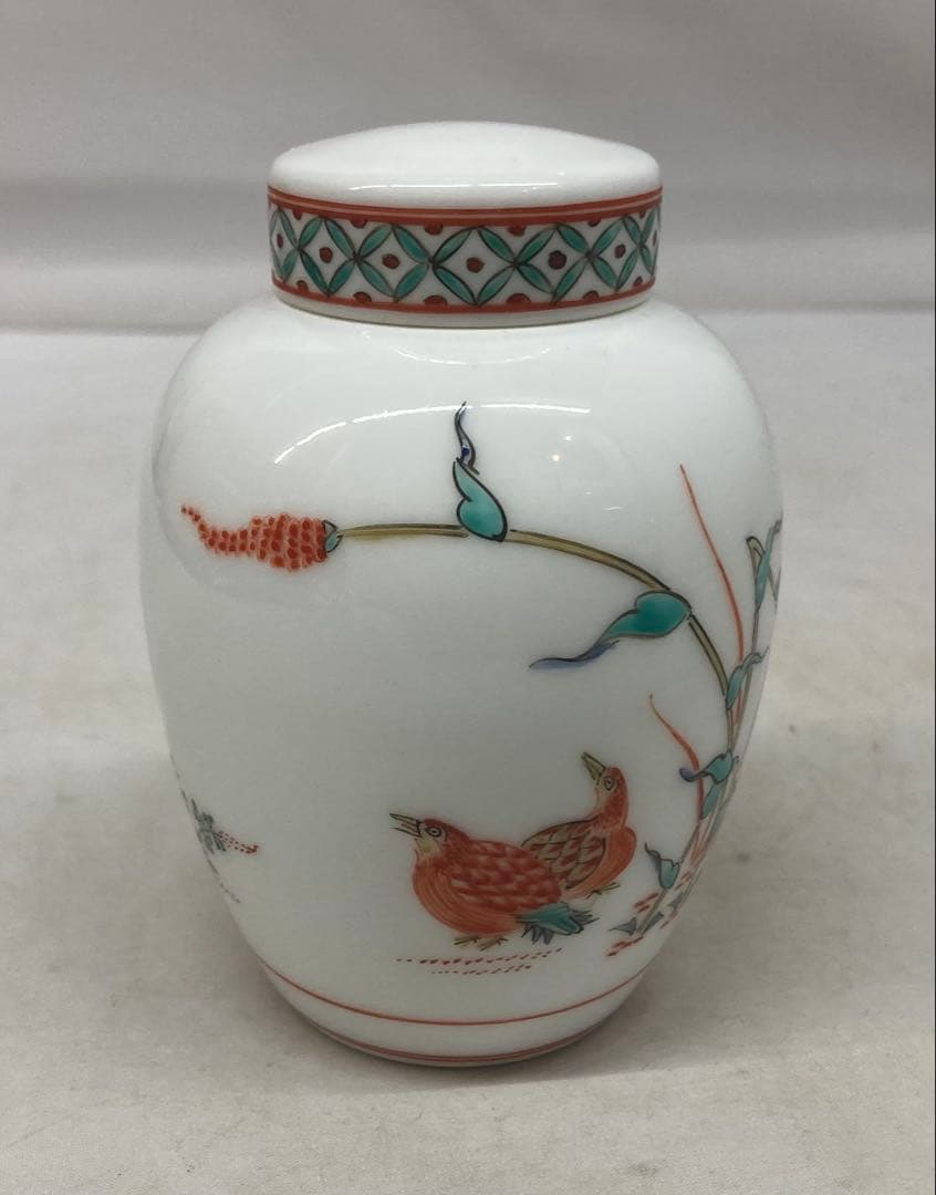 B442s「錦 粟鶉文茶壷」十三代酒井田柿右衛門作　共箱　重要無形文化財　煎茶