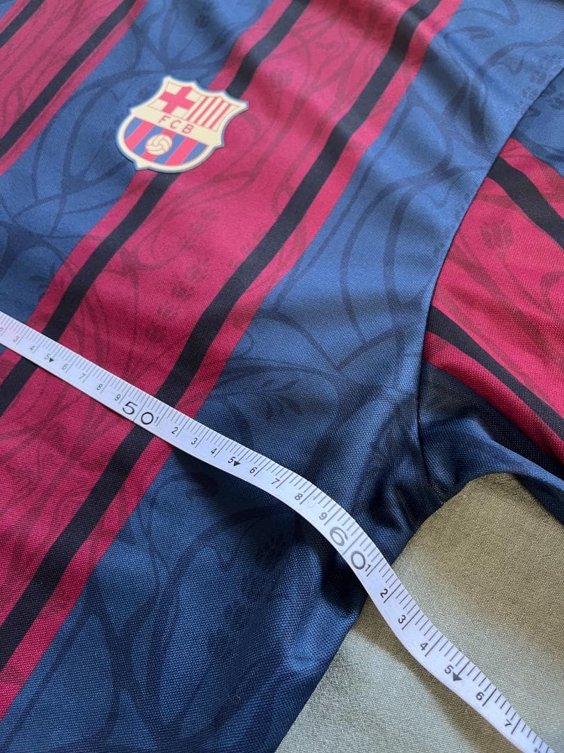 FC バルセロナ レトロシャツ - オーバーサイズ