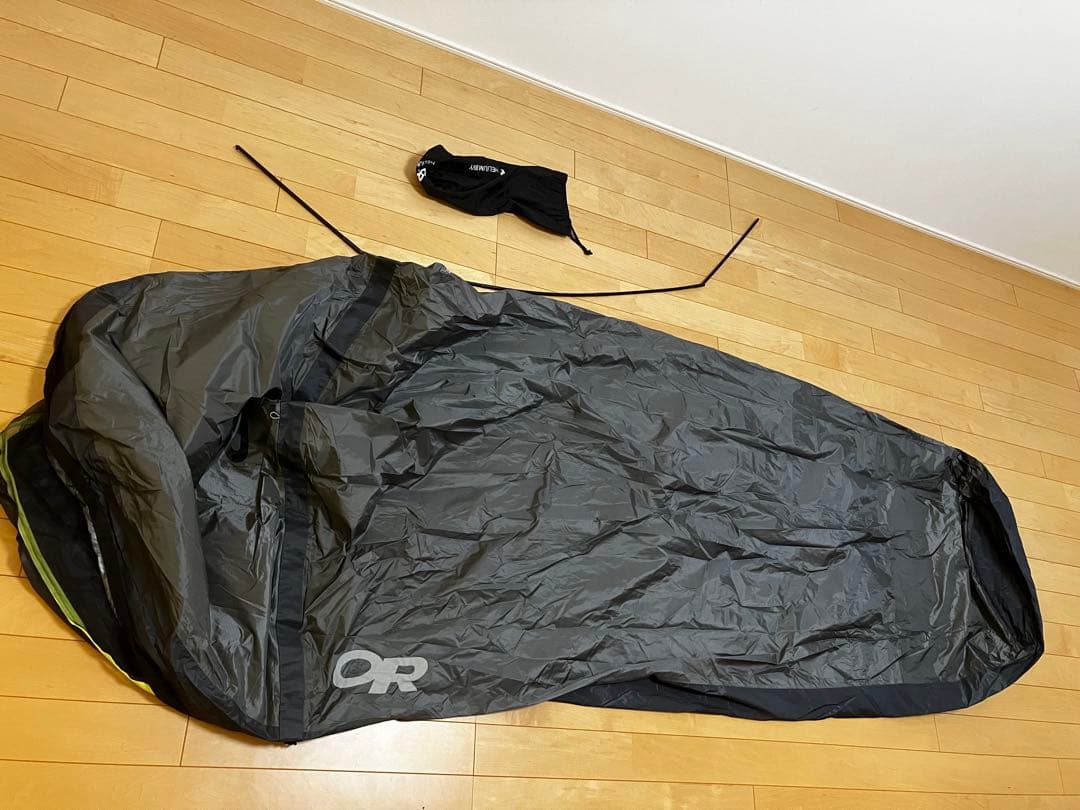 アウトドアリサーチ　ヘリウムビビィ