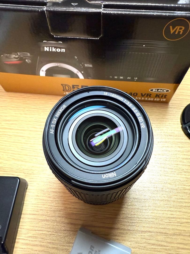 Nikon D5500 18-140 VR Kit 箱あり★