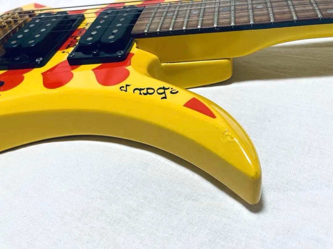 BURNY YH-JR hideモデル アンプ内蔵 モッキンバード ギター