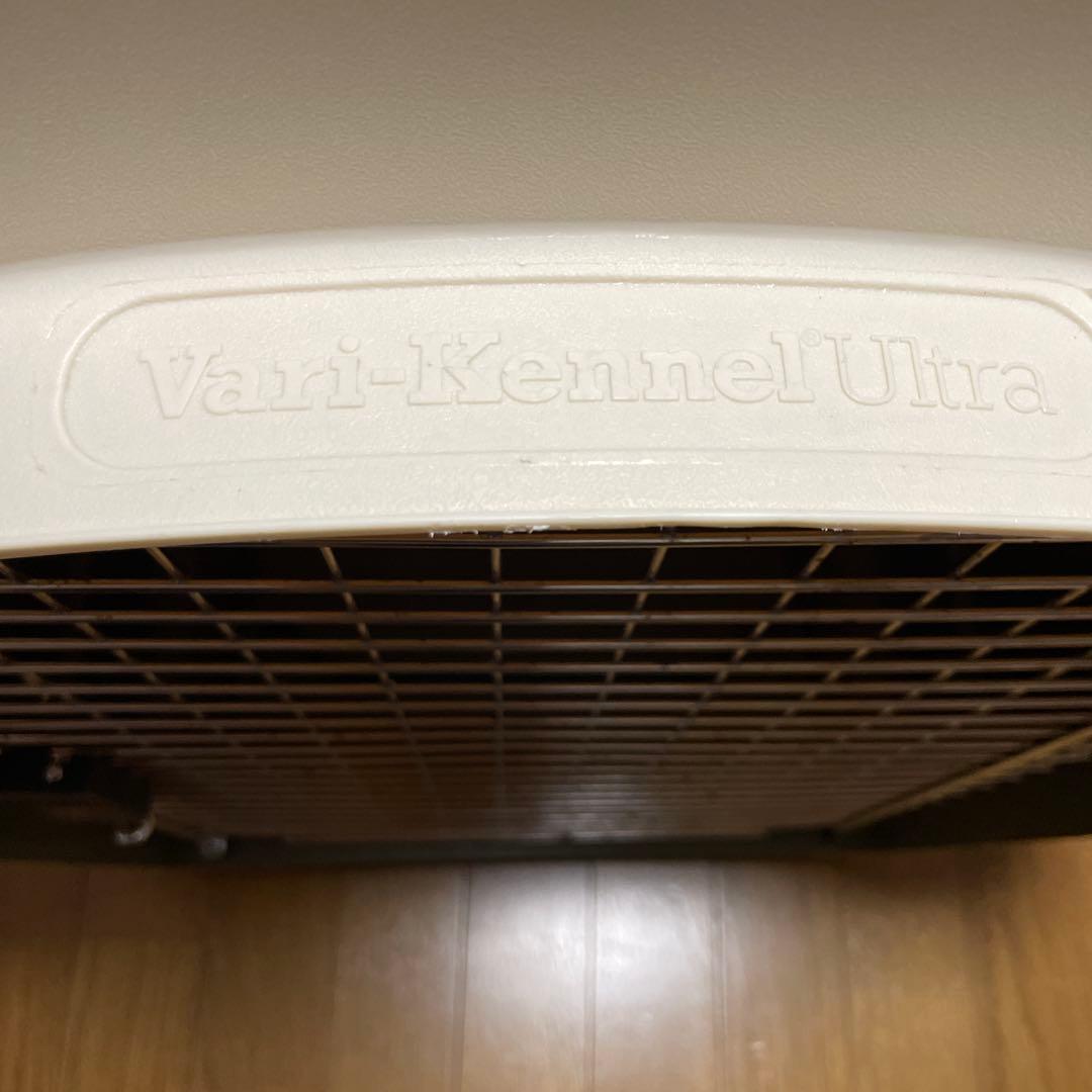 犬用プラスチックケージ ホワイト/グリーン　バリケンネルウルトラL