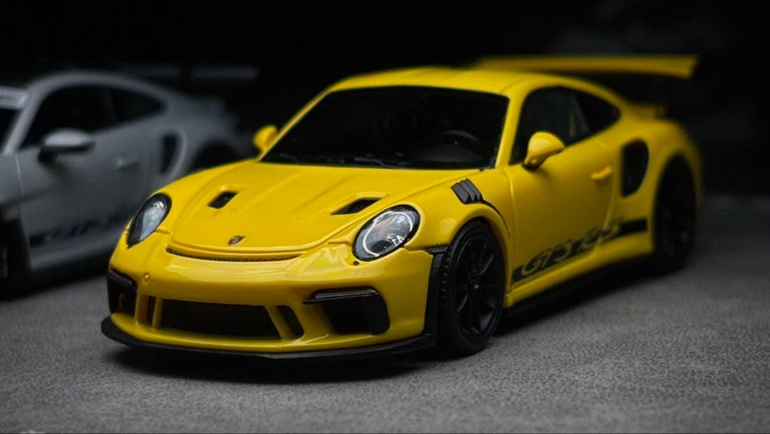 Fuelme 1/64 911 GT3RS イエロー