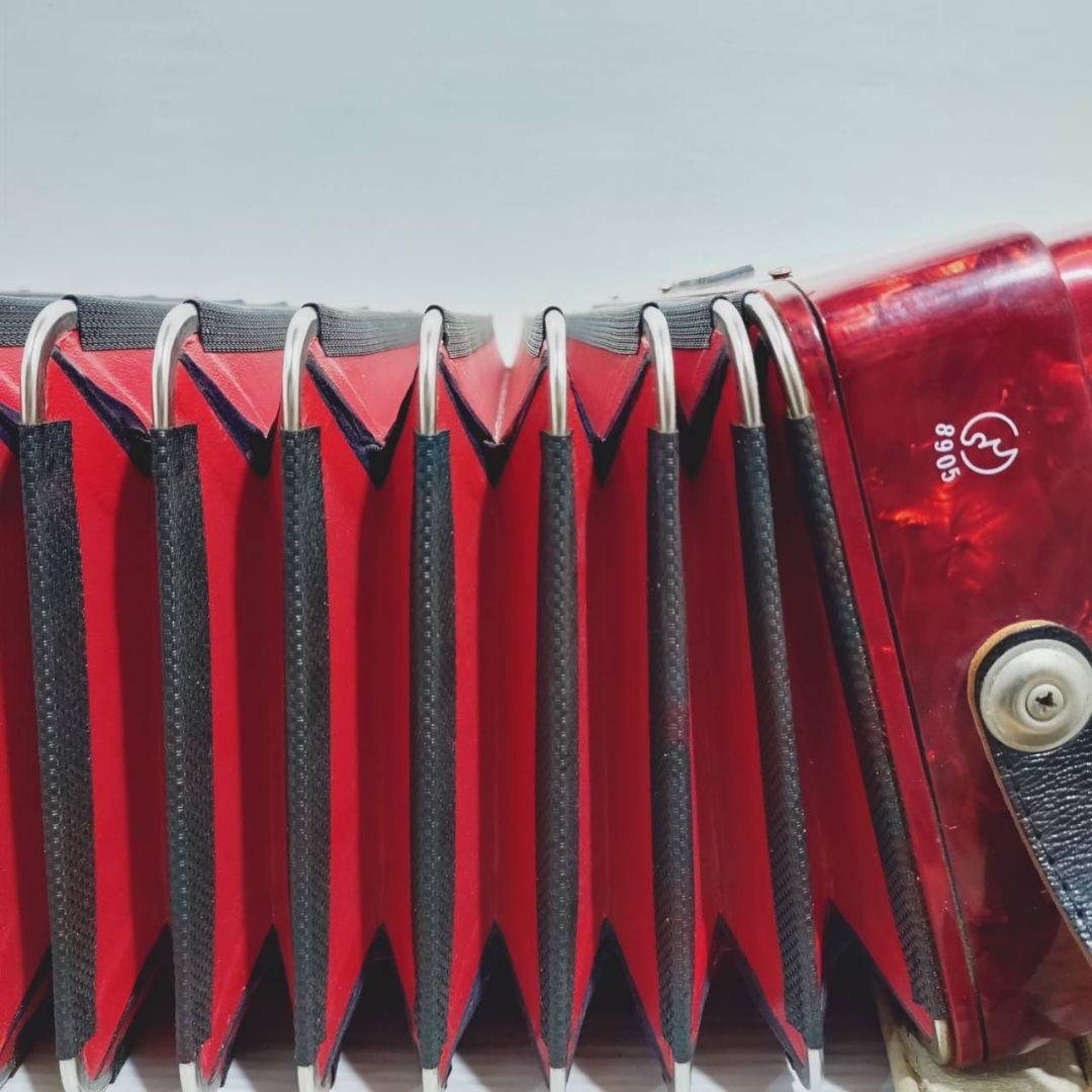 YAMAHA　アコーディオン　S-32B レッド　ヤマハ