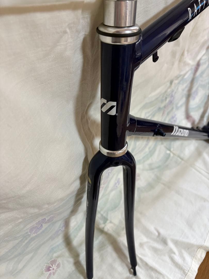 ミズノ　カーボンロードフレーム　ラフィカ050