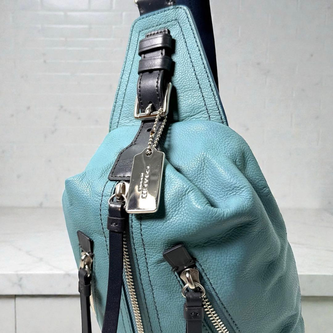 ✨希少色✨コーチ ボディバッグ トンプソン スリングバッグ クロスボディーレザー