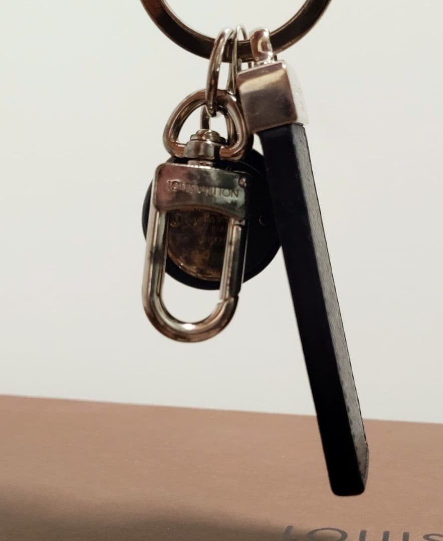 【金木】　ルイヴィトン　キーホルダー　キーリング　サークル　キーケース