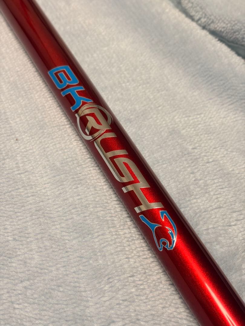 限定品（希少）BK Rush RED ラバーグリップ　ブレイクキュー　ビリヤード