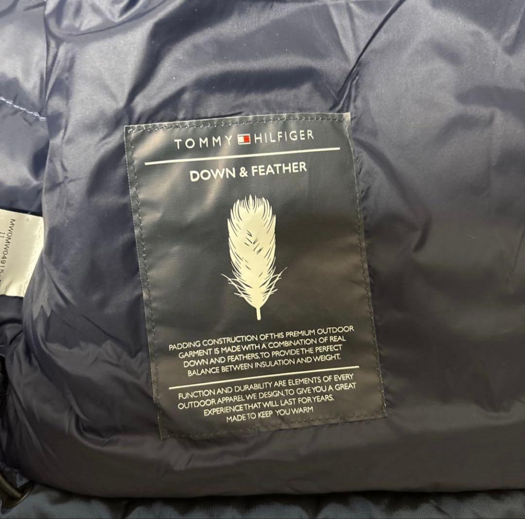 【未使用品】トミーヒルフィガー　フード付きダウンジャケット　Lサイズ