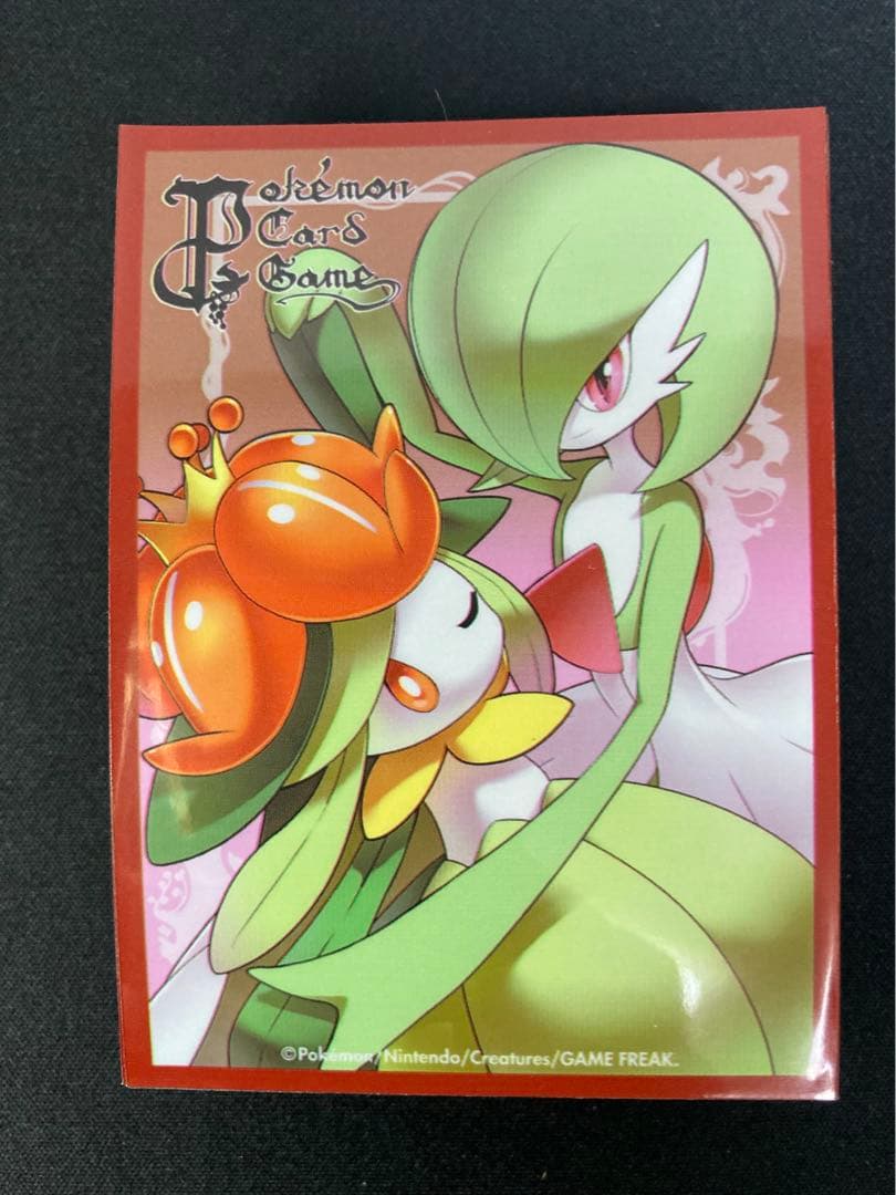 中古　64枚　ポケモンカード　スリーブ　サーナイト＆ドレディア