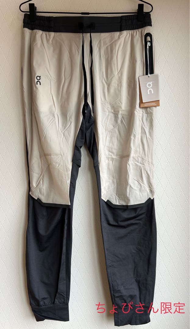 on ランニングパンツ　レディース　パールシャドウ　Mサイズ