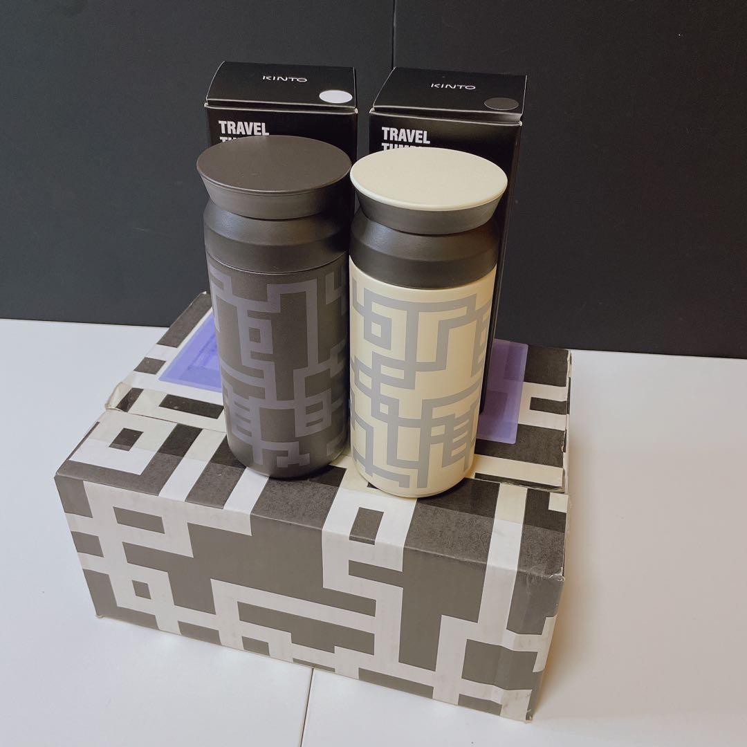 布袋 寅泰 × キントー タンブラー ブラック / ホワイト G柄ダンボール発送