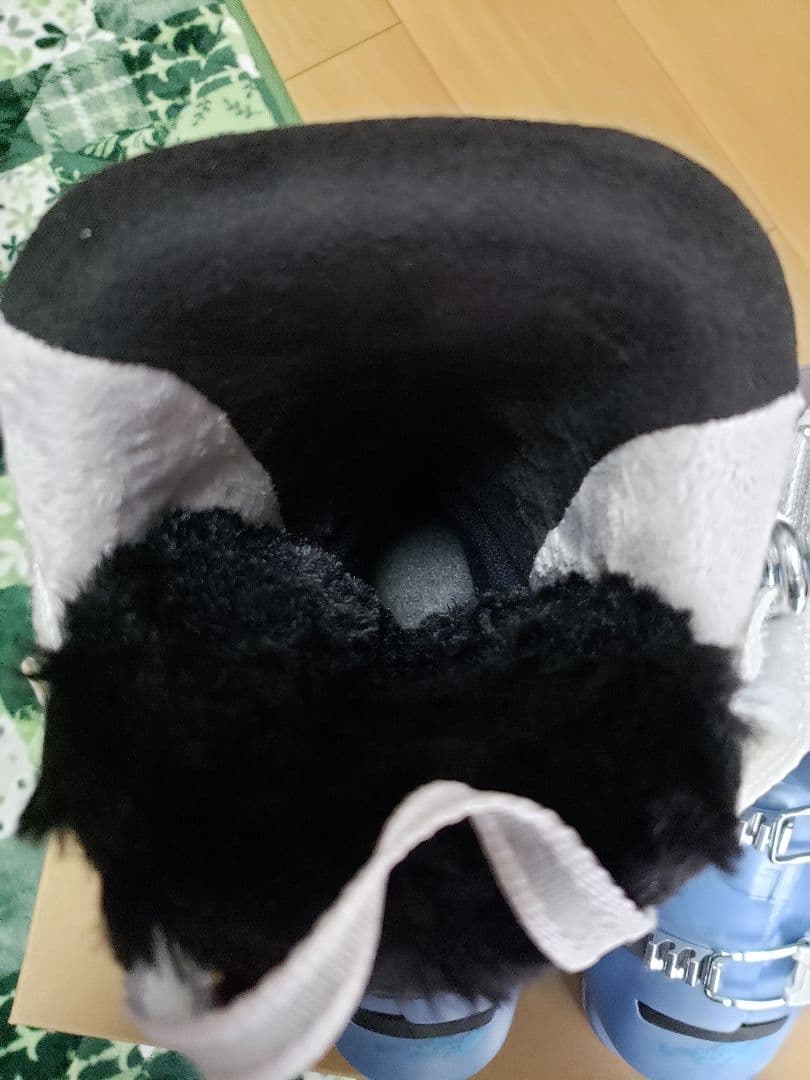 LANGE WOMEN'S LX 70 スキーブーツ (ライトブルー)