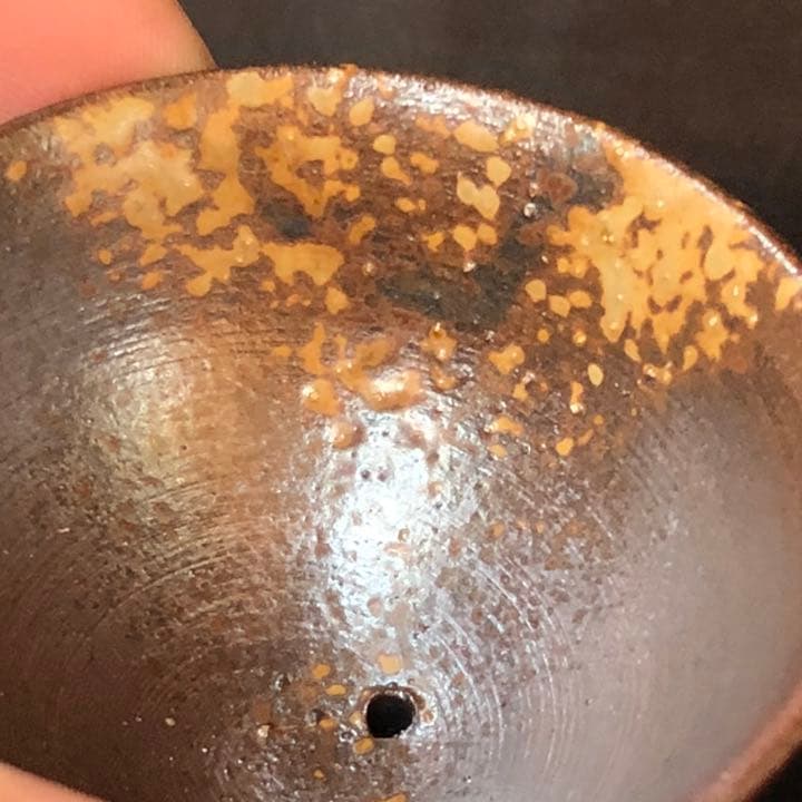 遺品整理◼️蔵から出て来た、かなり可愛いぐい飲み、お猪口、古美術品