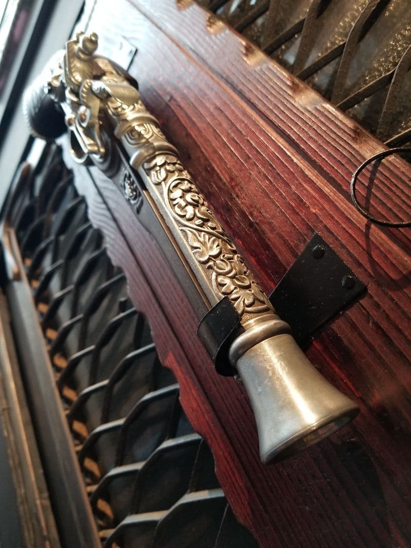 フリントロック　メタル　アンティーク　細密　装飾　西洋　様式　古式砲　台座付