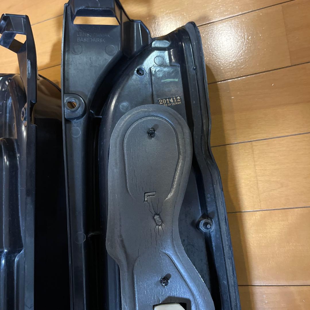 VALENTIヴァレンティ　MTSエムテクノ200系　ハイエーステールランプ