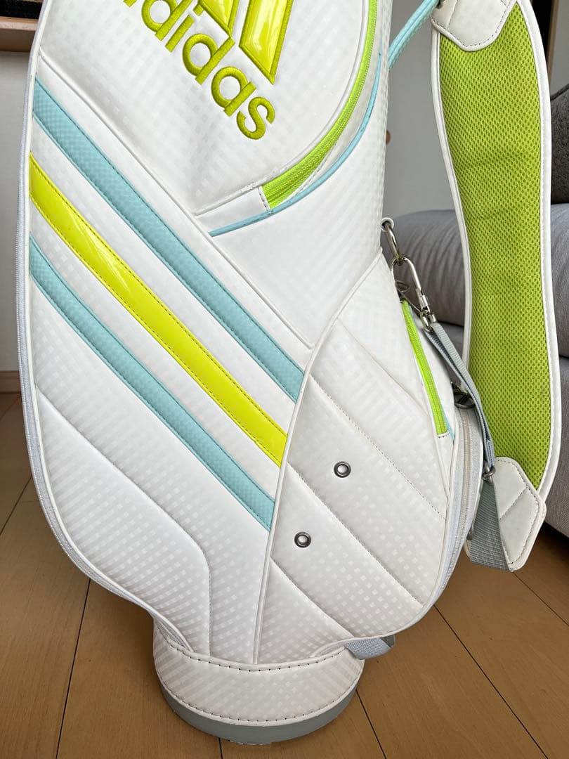 良品adidas アディダス　カート型キャディバッグ レディース　軽量　8.5型