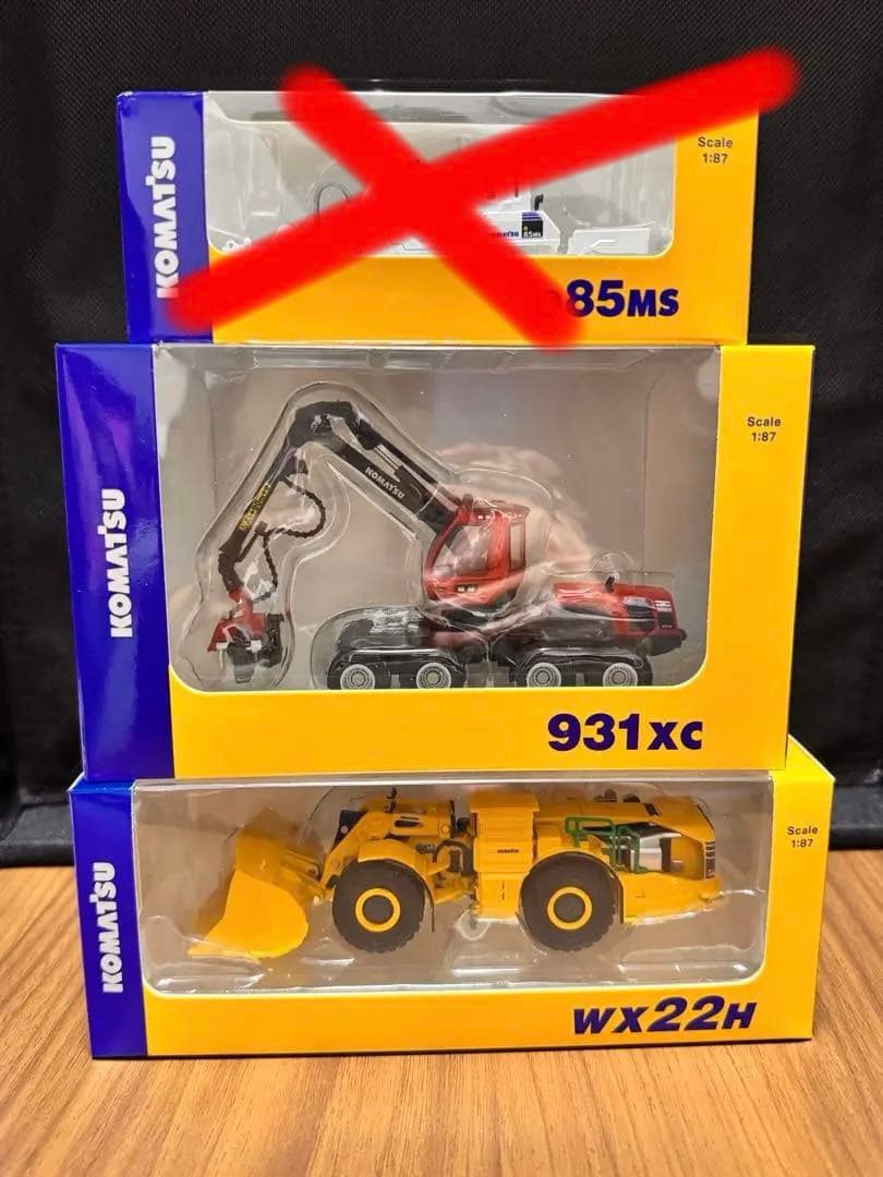 コマツ　オリジナルミニチュア　非売品　4個セット　ミニカー 乃木フェスポスター