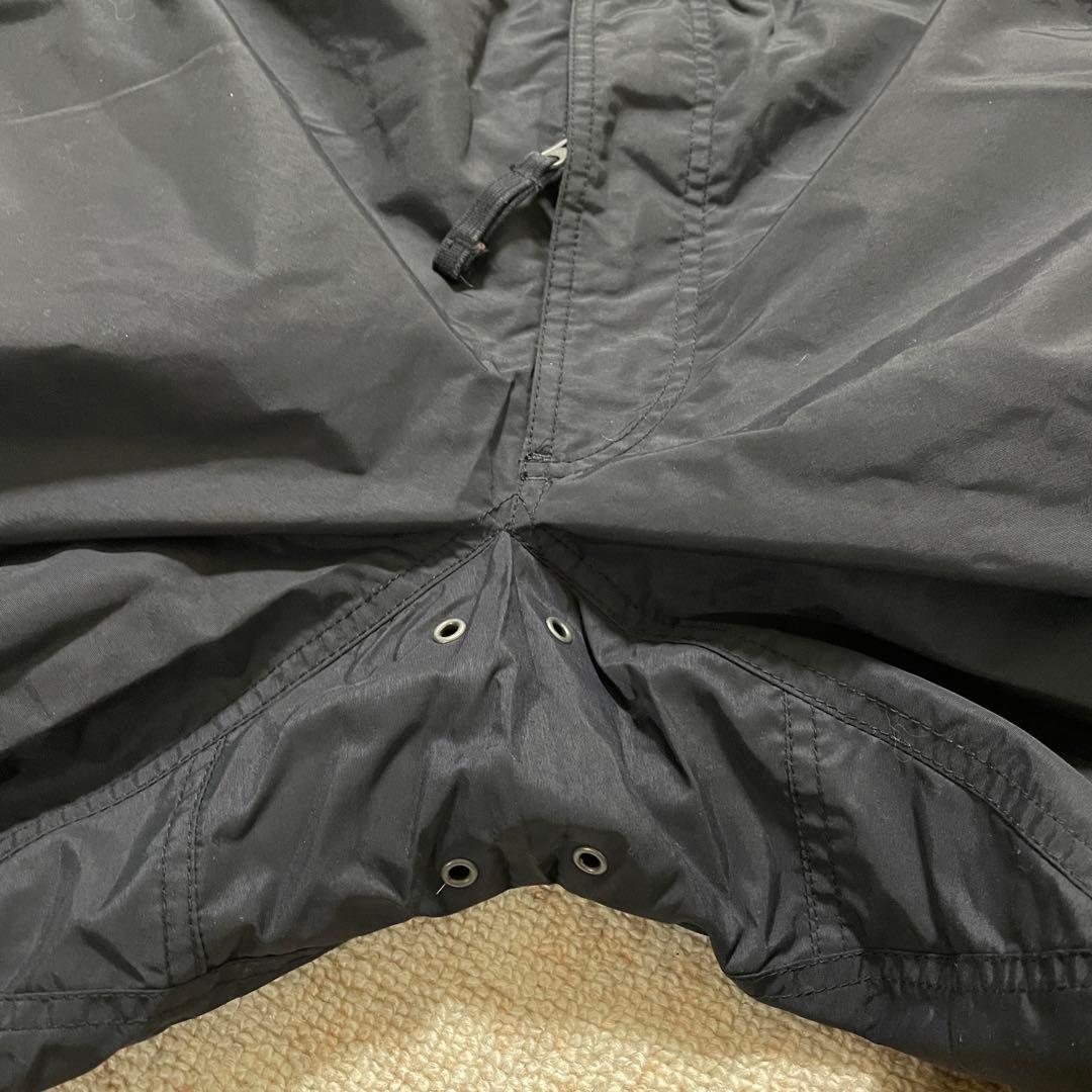 ボロスポーツ　ナイロンバンツ　ウィンタースポーツウェア　Ｍサイズ