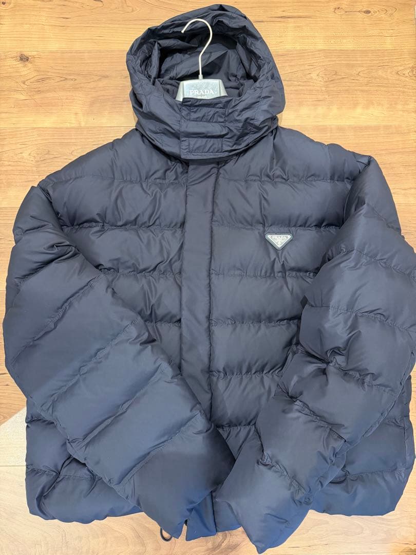 【PRADA】ダウン正規店購入新品未使用品