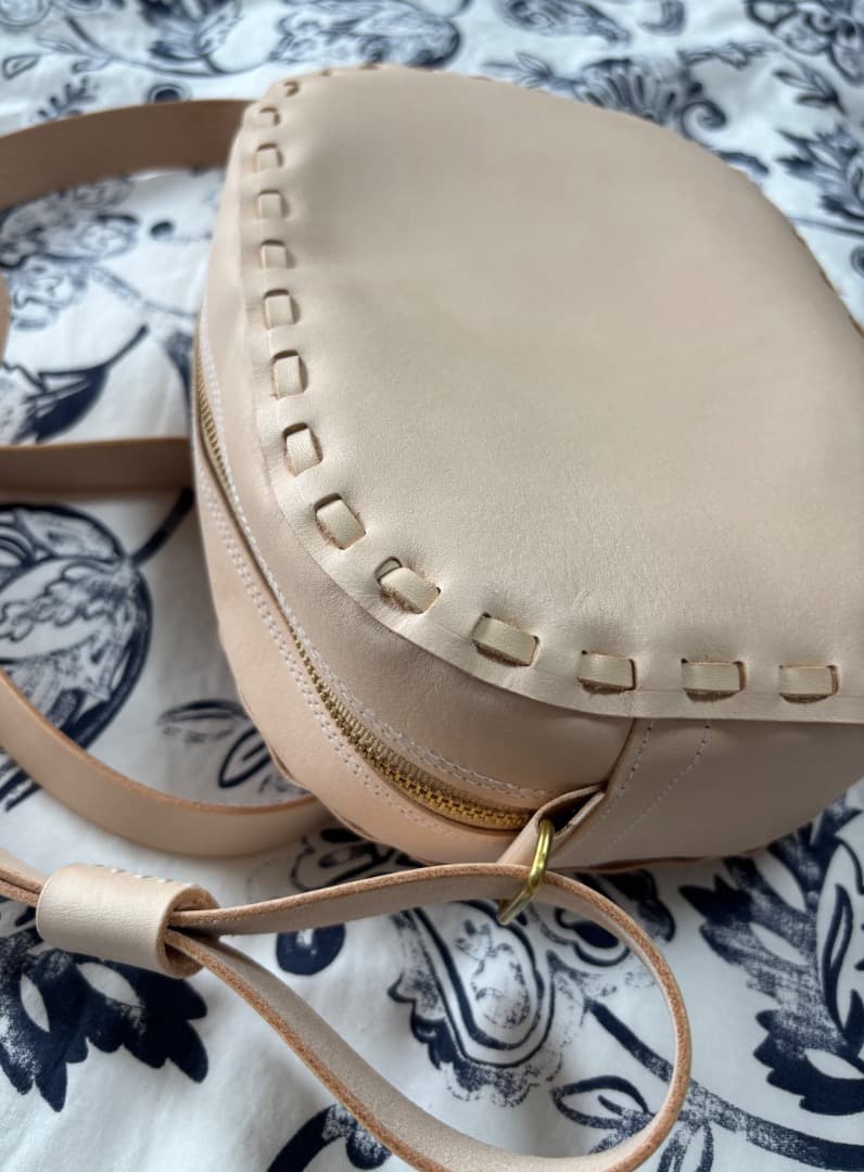 夏 即購入大歓迎さん専用 ヌメ革レース編みバック2点セット