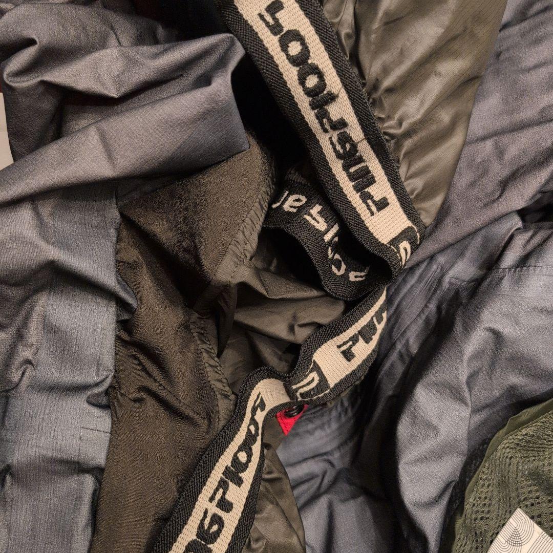 BLUEBLOODスノーボードウェア(男性用)