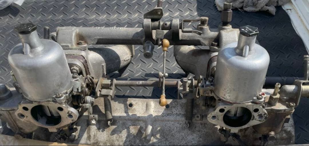 z432様　l24前期大口径SUキャブハコスカ　s30 240z ソレックス