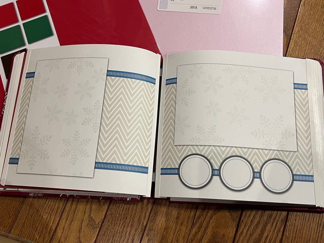 最高可愛いクリスマス調シルバー箔入り8インチアルバム　クリエイティブメモリーズ