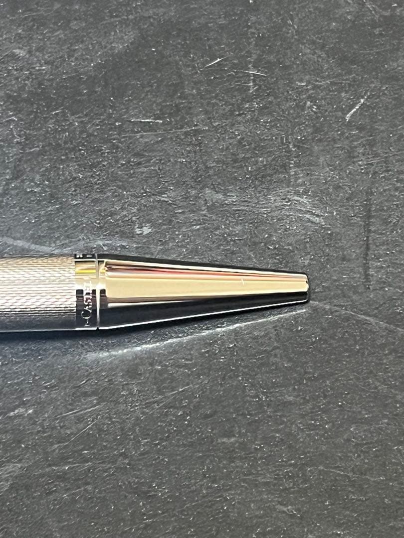 【美品】グラフフォンファーバーカステル ロジウム　ギロシェ　ボールペン