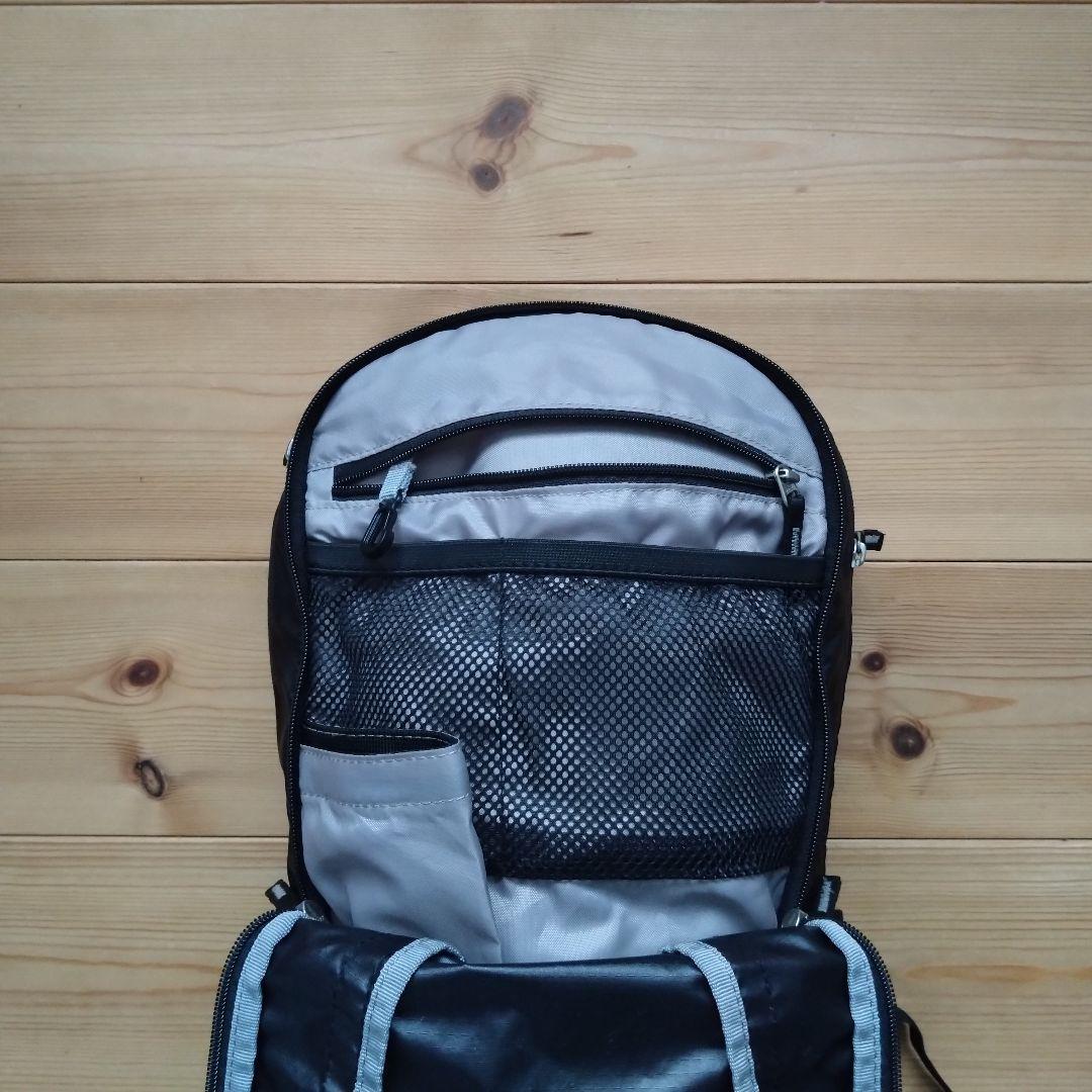 【美品】deuter／Race 10／ブラック／廃盤モデル