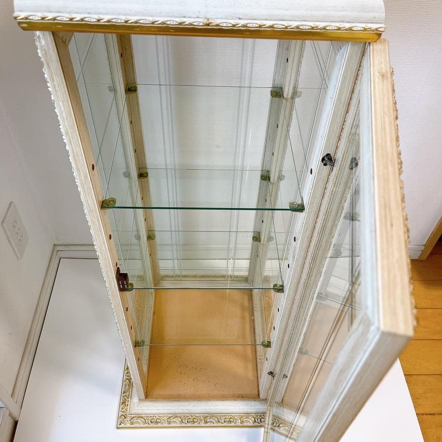 【イタリア製】金彩装飾 キュリオケース ガラスキャビネット アンティーク調