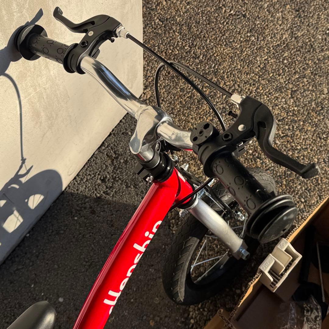 最新型へんしんバイク2 レッド　キックバイク Henshin Bike