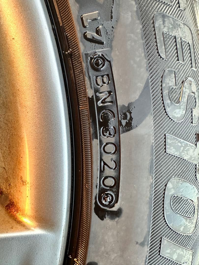  18インチ 245/50R18 ブリザックVRX 20年30週製造