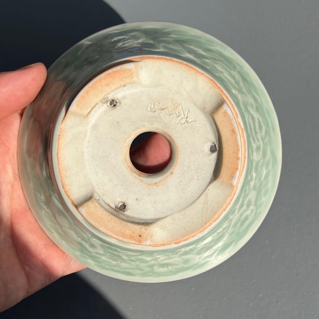 621.森山秀山 青瓷釉彫刻丸鉢 盆栽鉢 植木鉢 11.6*3.9cm